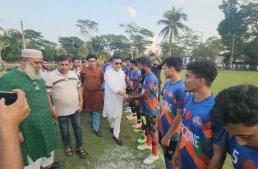 মোরেলগঞ্জে শহীদ প্রেসিডেন্ট জিয়াউর রহমান স্মৃতি  ফুটবল টুর্নামেন্ট