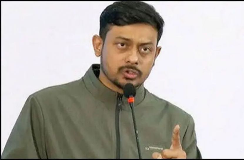 নাসীরুদ্দীন পাটওয়ারীর বিরুদ্ধে মামলার আবেদন