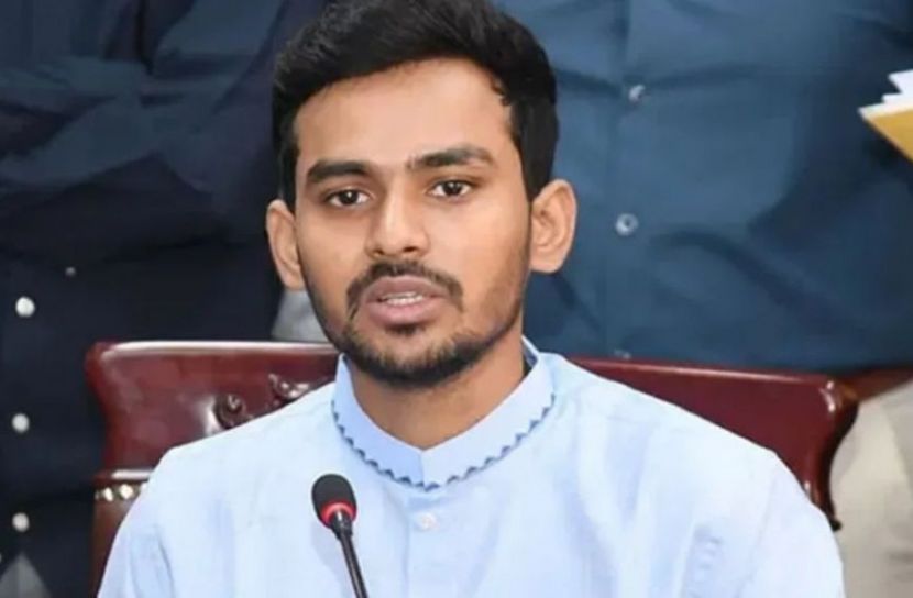 ঢাকা-১০ আসনের ভোটার হচ্ছেন উপদেষ্টা আসিফ মাহমুদ