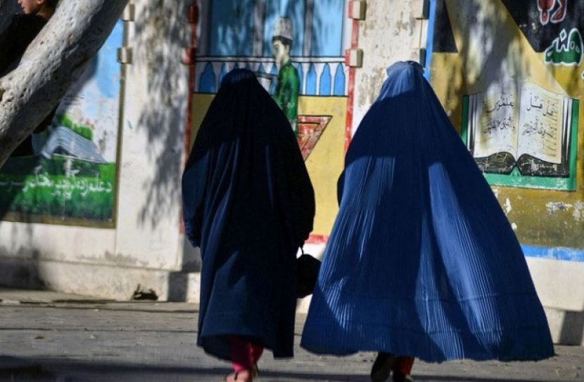 আফগানিস্তানে হাসপাতালে চিকিৎসা নিতে বোরকা বাধ্যতামূলক