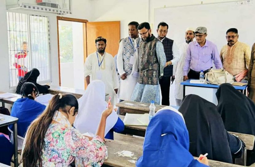 ফেনীর দাগনভূঞা সাংবাদিক কল্যাণ ট্রাস্টের বৃত্তি পরীক্ষায় ব্যতিক্রমী অংশগ্রহণ