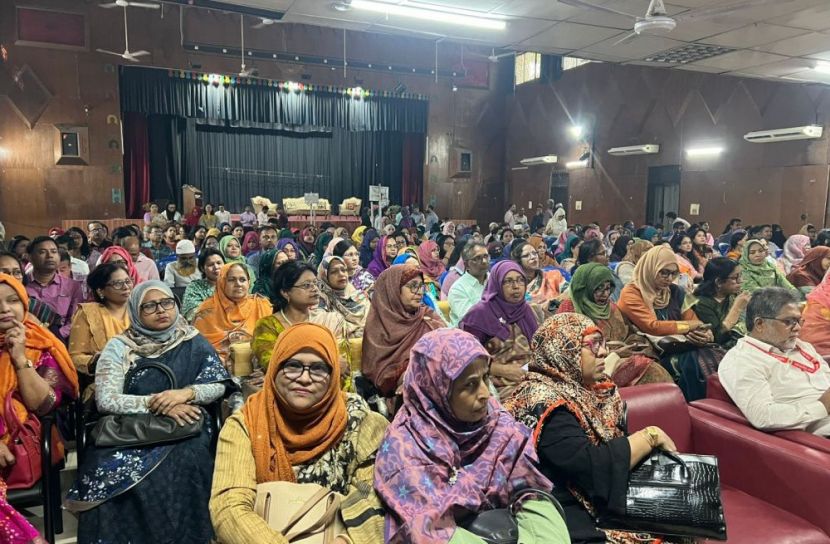 ঢাকাস্থ ৭ কলেজের শিক্ষকদের সর্বাত্মক টানা কর্মবিরতি ঘোষণা