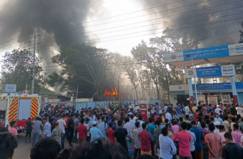 গাজীপুরে কয়েল কারখানায় আগুন