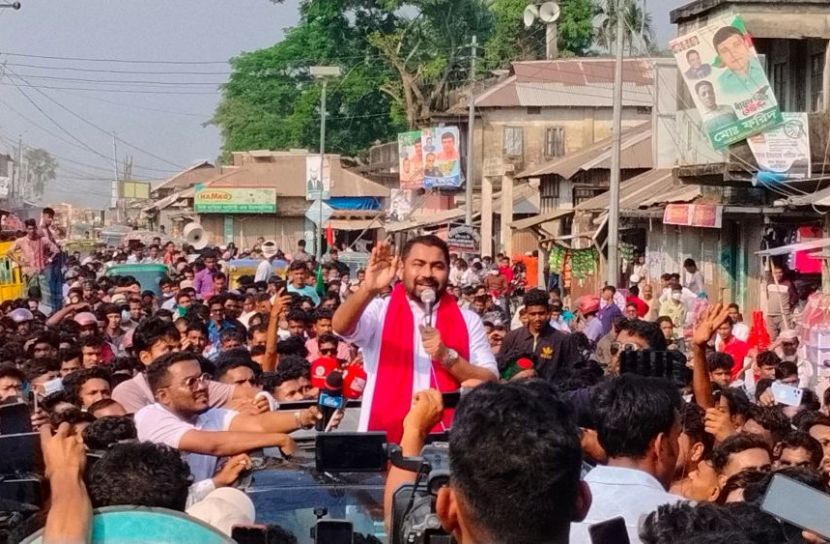 নোয়াখালী-৬ আসনে বিএনপির প্রার্থী পরিবর্তনের দাবিতে পথসভা