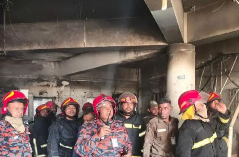 শাহবাগে পিজি হাসপাতালে আগুন