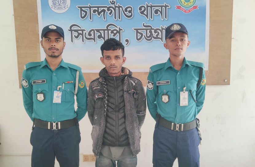 আটক ইমন হোসেন। ছবি: পুলিশের সৌজন্যে