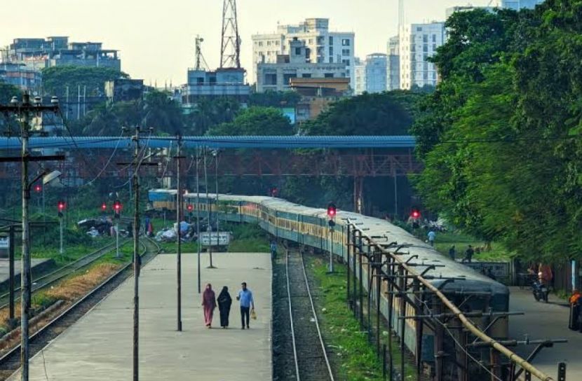 এবার ট্রেনভাড়া বাড়ল: চট্টগ্রাম থেকে কোথায় কত টাকা