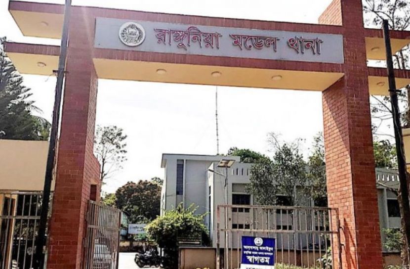 রাঙ্গুনিয়ায় বিয়ের পরদিনই সড়ক দুর্ঘটনাট কবলে নবদম্পতি