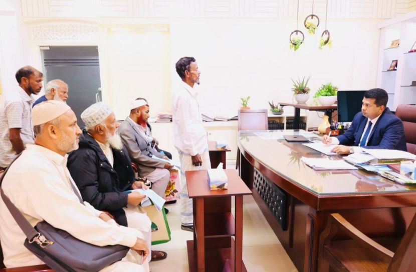 গণশুনানিতে ৩৫ জনের আবেদন শুনলেন চট্টগ্রামের জেলা প্রশাসক