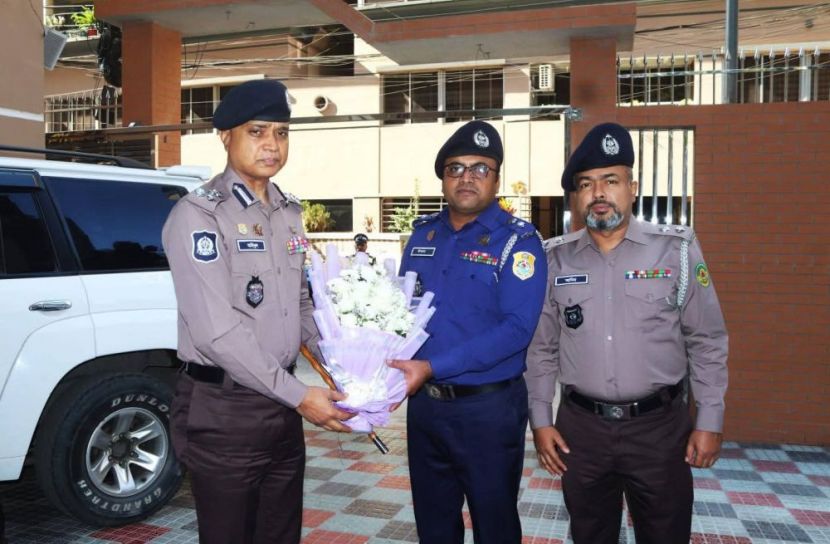 চট্টগ্রামে ট্যুরিস্ট পুলিশ প্রধানের আগমন
