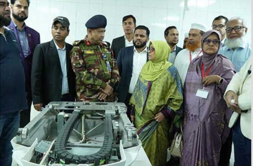 হাতে সময় কম, চমেক উন্নয়নে সর্বোচ্চ চেষ্টা করব: স্বাস্থ্য উপদেষ্টা