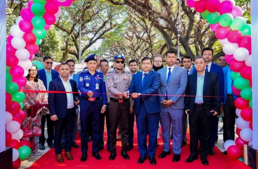 "ডিসি জাহিদুল ইসলামের তত্ত্বাবধানে চট্টগ্রামে তিন দিনব্যাপী বিজয় মেলা"