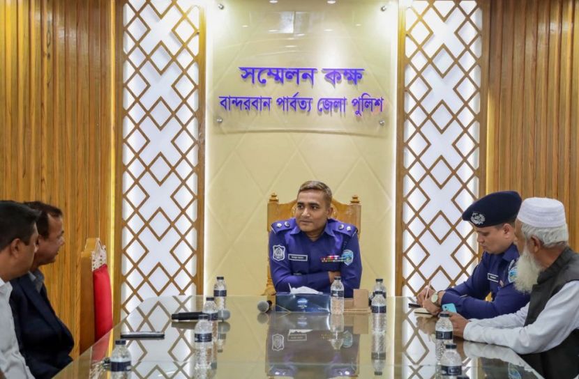 বড়দিন উপলক্ষ্যে বান্দরবানে আইনশৃঙ্খলা বিষয়ক মতবিনিময় সভা