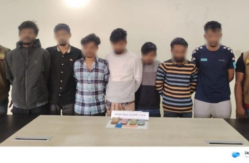 চট্টগ্রামে মাদক ও ছিনতাই চক্রের সাত সদস্য গ্রেপ্তার