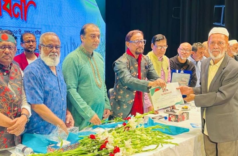 ১১০ জন বীর মুক্তিযোদ্ধাকে সংবর্ধনা দিল চসিক