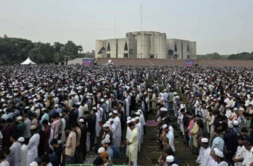 সারা বাংলাদেশ আজ কাঁদছে: ধর্ম উপদেষ্টা