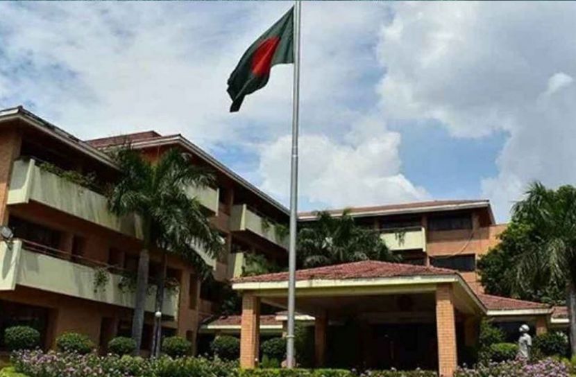 বাংলাদেশ হাইকমিশনারকে লক্ষ্য করে  হুমকি  দিল্লিতে