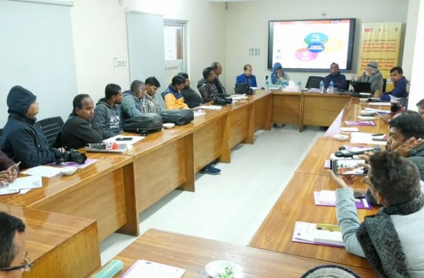 কুষ্টিয়ায় প্রযুক্তির সহায়তায় সহিংসতা বিষয়ে গণমাধ্যম কর্মশালা