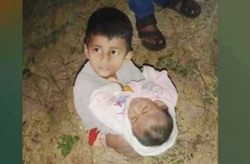 অসুস্থতার ভারে ভেঙে পড়া এক পরিবারের করুণ গল্প