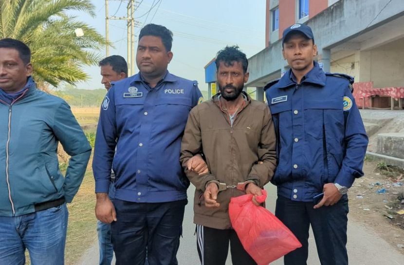 আয়েশা মনি হত্যা মামলায় বাবা বাবুল প্যাদার জামিন নামঞ্জুর, দুই দিনের রিমান্ড মঞ্জুর