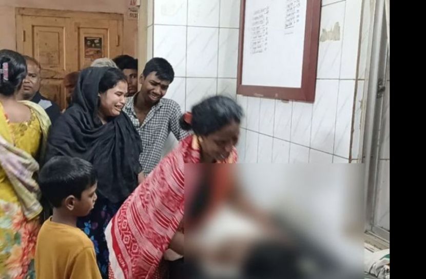 বোয়ালখালীতে মাইক্রোবাসের ধাক্কায় দ্বিতীয় শ্রেণির এক শিক্ষার্থীর মৃত্যু