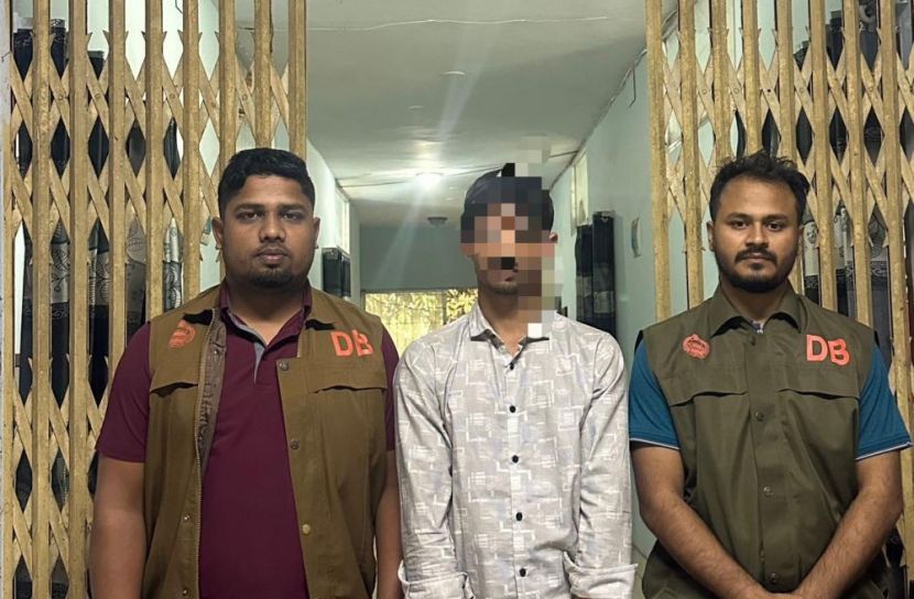 সেফটি ট্যাংকি থেকে কলেজ ছাত্রের লাশ উদ্ধার ঘটনায় একজন গ্রেপ্তার