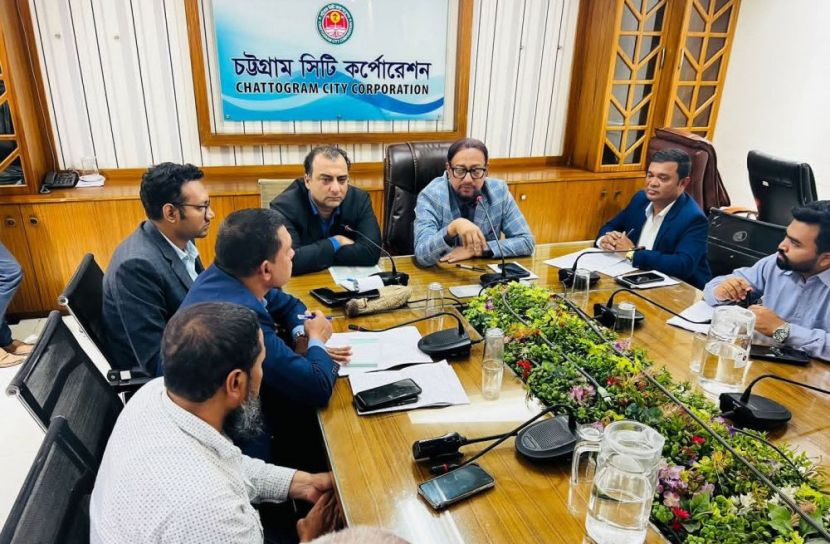 প্রতিটি ঘর থেকে বর্জ্য সংগ্রহ করে ক্লিন সিটি গড়তে হবে: মেয়র ডা. শাহাদাত