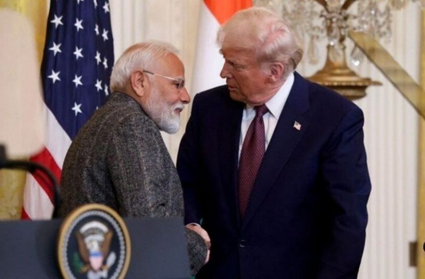 ট্রাম্পকে খুশি করতে ইসরায়েলে গিয়ে নেচেছেন-গেয়েছেন মোদি