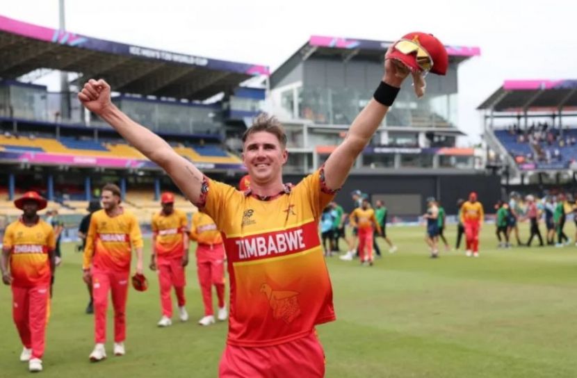  অস্ট্রেলিয়াকে কে ২৩ রানে হারিয়ে বিশ্বকাপে জিম্বাবুয়ের চমক