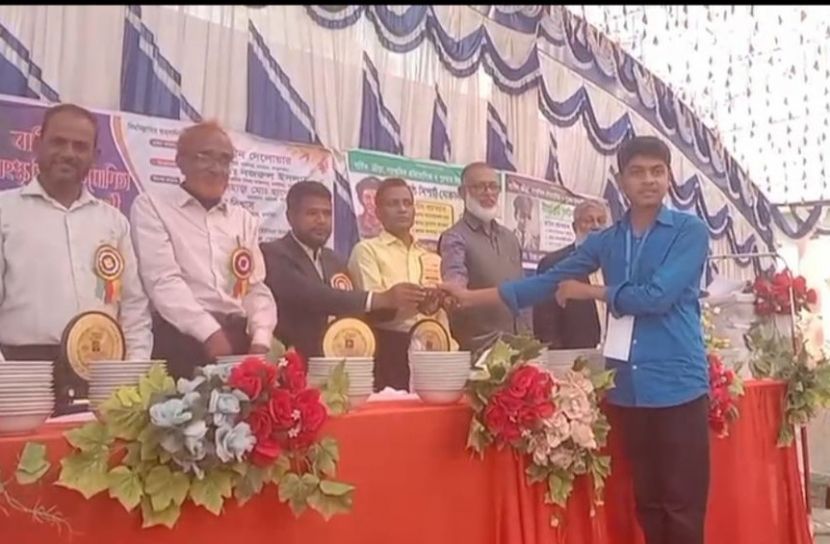 উত্তর বরইতলী মাধ্যমিক বিদ্যালয়ে বার্ষিক ক্রীড়া ও সাংস্কৃতিক প্রতিযোগিতার পুরস্কার বিতরণ