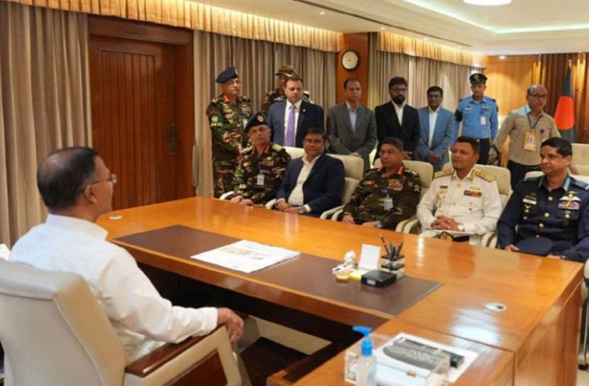 প্রথমবার সশস্ত্র বাহিনী বিভাগে অফিস করলেন প্রধানমন্ত্রী