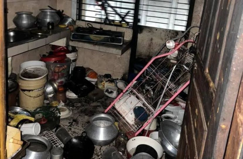 হালিশহরে গ্যাস বিস্ফোরণ: শিশুসহ দগ্ধ ৯, নেওয়া হচ্ছে ঢাকায়