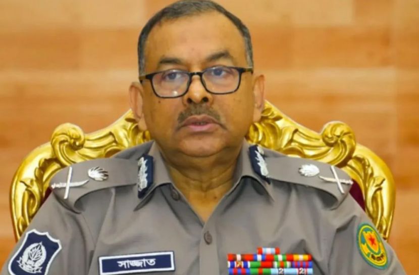 দায়িত্ব থেকে অব্যাহতি চাইলেন ডিএমপি কমিশনার