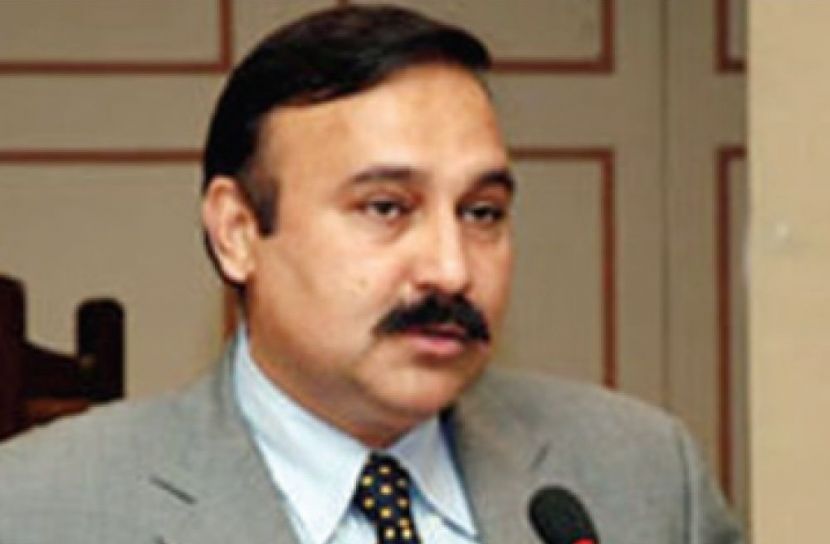 আফগানিস্তানের বিরুদ্ধে অভিযান এখনো চলমান: পাকিস্তানি মন্ত্রী