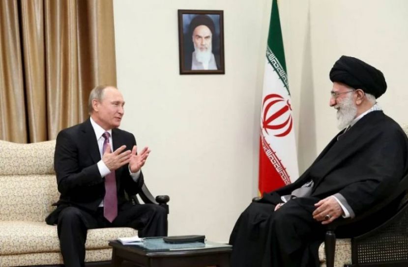 খামেনির মৃত্যুকে ‘নৃশংস হত্যাকাণ্ড’ বললেন পুতিন