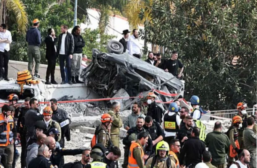 ইরানি ক্ষেপণাস্ত্র হামলায় ইসরায়েলে অন্তত ৬ জন নিহত