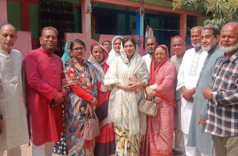 খেলাকে কেন্দ্র করে নিহত হওয়া পরিবারের পাশে মৌলভীবাজার-৩ আসনের সাংসদের স্ত্রী