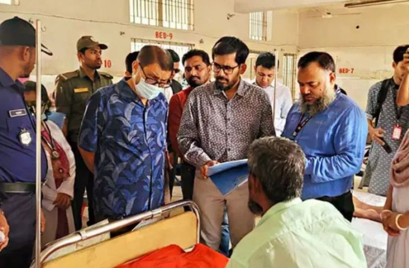 হঠাৎ পরিদর্শনে গিয়ে স্বাস্থ্যমন্ত্রী দেখলেন হাসপাতালের অর্ধেক চিকিৎসক নাই