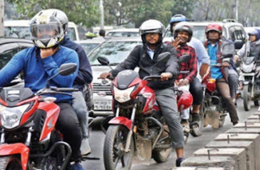 রাইড শেয়ারিং বাইকে দিনে ৫ লিটার তেল দেওয়ার নির্দেশ