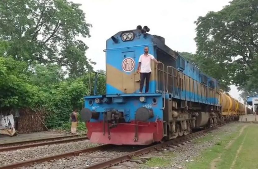 খুলনা - উত্তরবঙ্গের ট্রেন চলাচল স্বাভাবিক