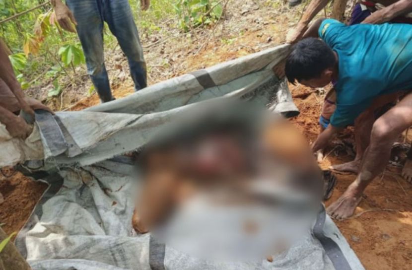 বান্দরবানে মাটিচাপা অবস্থায় গুলিবিদ্ধ অজ্ঞাত ব্যক্তির মরদেহ উদ্ধার, আটক ১৩