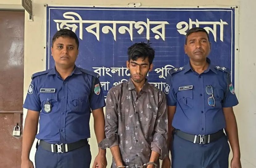 চুয়াডাঙ্গায়  ঘুমন্ত স্ত্রীকে কুপিয়ে জখম, স্বামী আটক