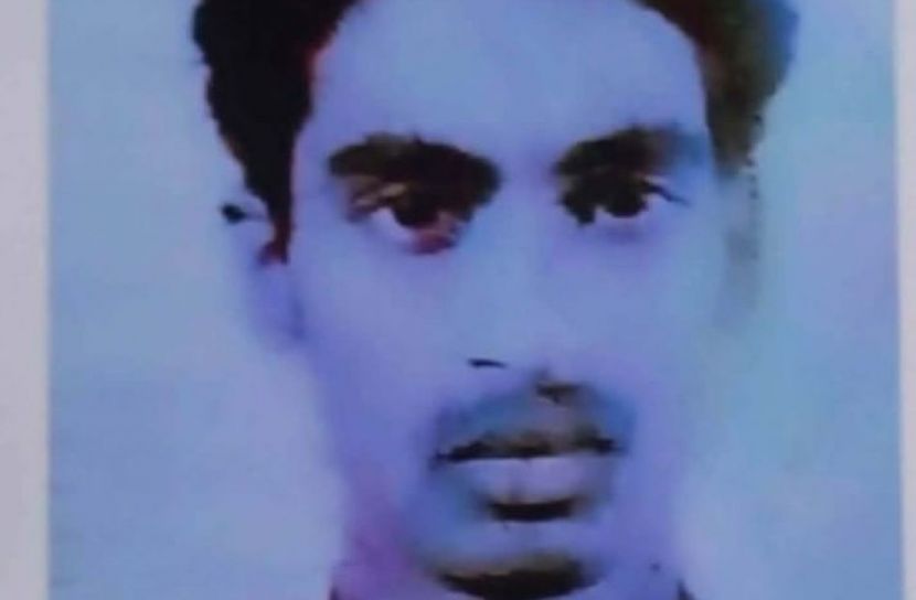 বন্দরের ২৬ নং ওয়ার্ডে পচা ডোবা থেকে নিখোঁজ রিকশা চালকের লাশ উদ্ধার