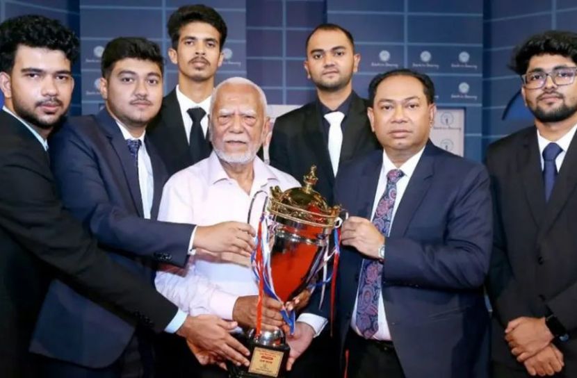 প্রধানমন্ত্রীর চীন ও মালয়েশিয়া সফর অর্থনীতি পুনরুদ্ধারের গেমচেঞ্জার