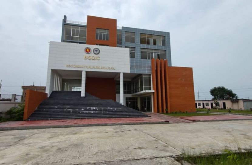 সিরাজগঞ্জে বিসিক শিল্পপার্কে অনিশ্চয়তায় চীনা প্রকল্প, হতাশায় দেশীয় উদ্যোক্তারা
