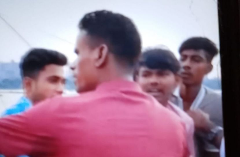 ১. বুড়িগঙ্গার ওয়াকওয়েতে অন্ধকার, বাড়ছে অপরাধের শঙ্কা