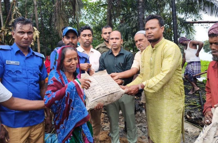 মদনে অগ্নিকান্ডে গবাদিপশু ও মালামাল পুড়ে ছাই