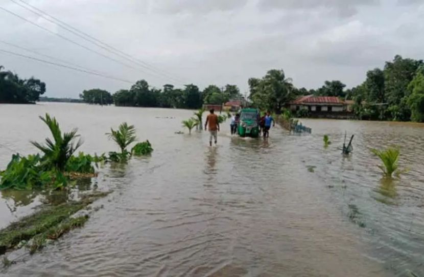 সিলেটে কমছে পানি, বাড়ছে প্লাবনের আশঙ্কা