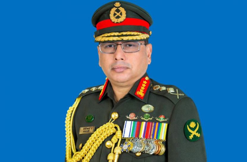 সেনাপ্রধানের হাতে বৃক্ষরোপণ কর্মসূচির সূচনা