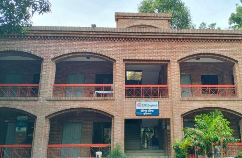 উলিপুরে তথ্য ফাঁসে প্রতারণার অভিযোগ